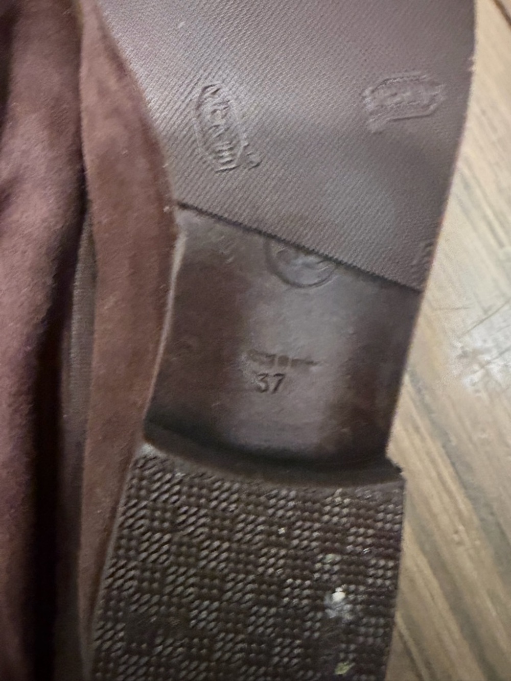 CHANEL Brown Suede Ballet Flats - Picture 5 of 5